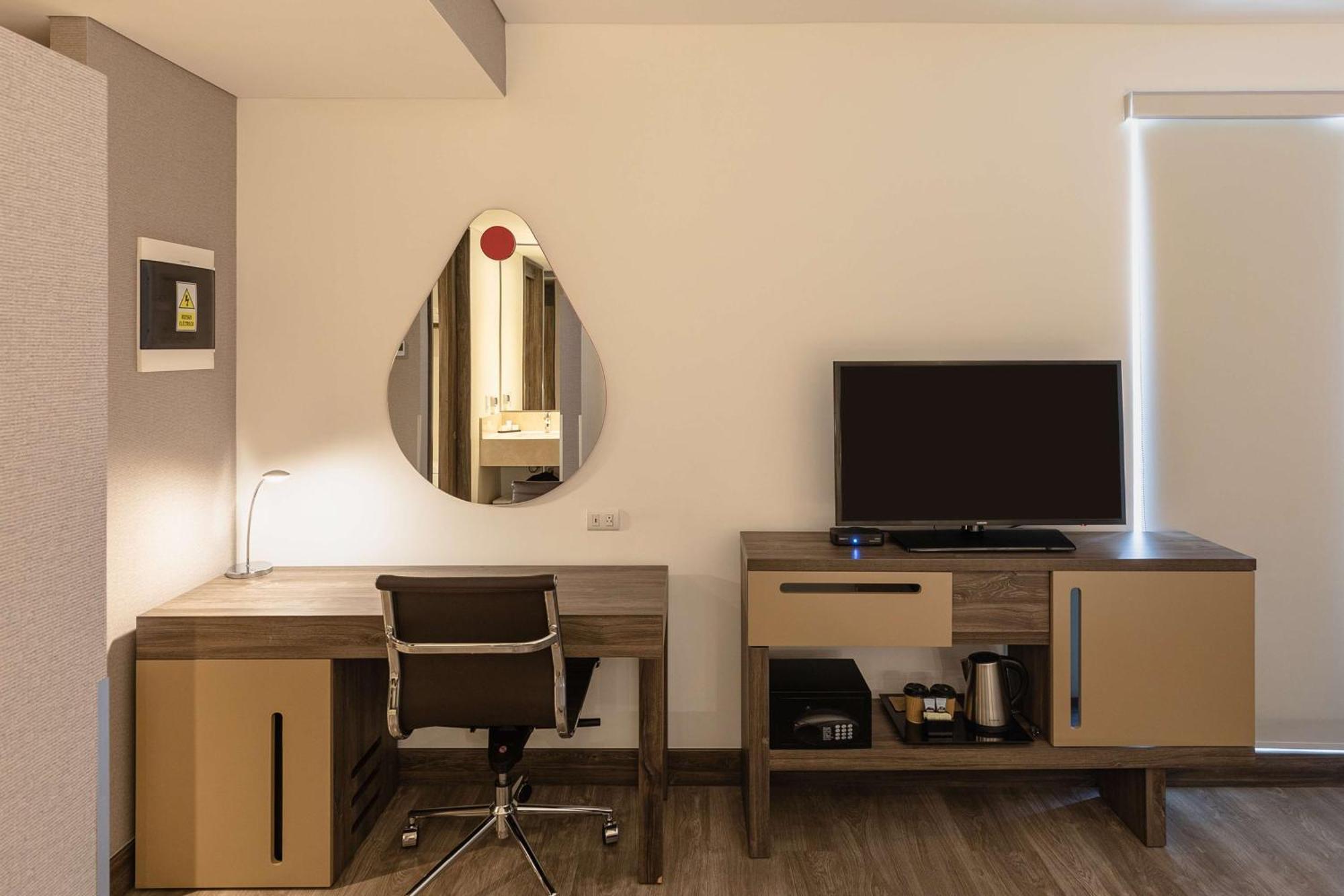 Hotel Hampton By Hilton Arequipa Extérieur photo