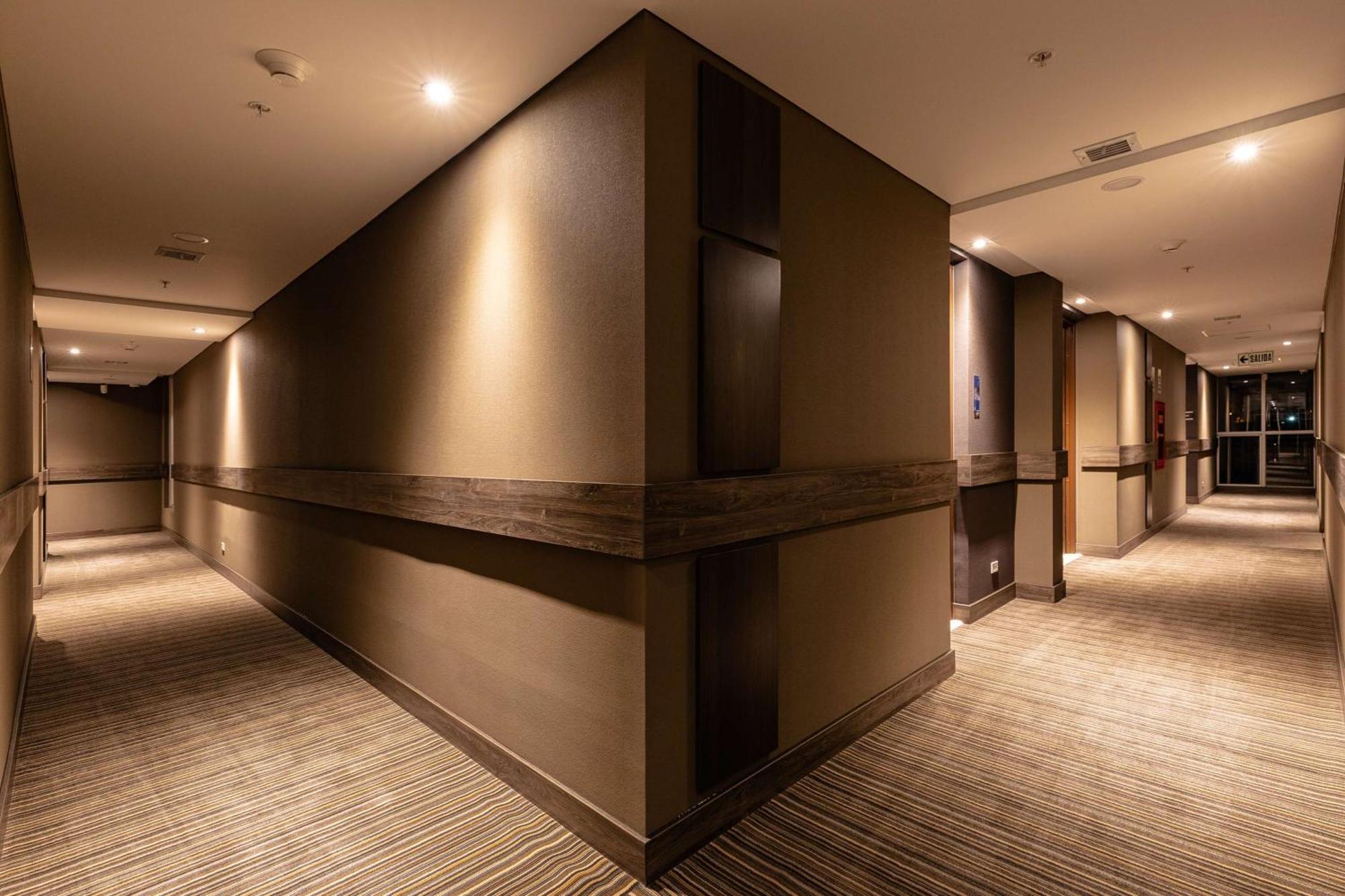 Hotel Hampton By Hilton Arequipa Extérieur photo