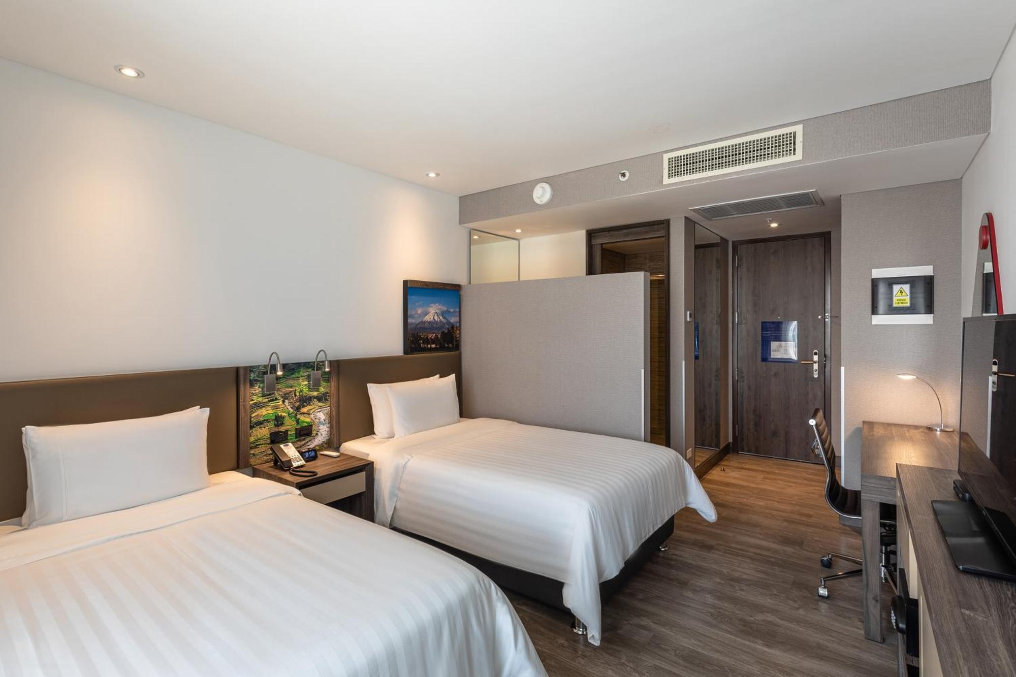 Hotel Hampton By Hilton Arequipa Extérieur photo